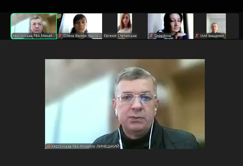 Михайло Линецький виступає на засіданні комісії з питань захисту прав дитини, яка відбувається в zoom