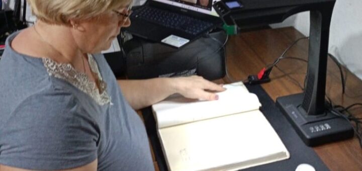 Архівний відділ Херсонської районної державної адміністрації розпочав масштабну роботу з оцифрування архівних документів.