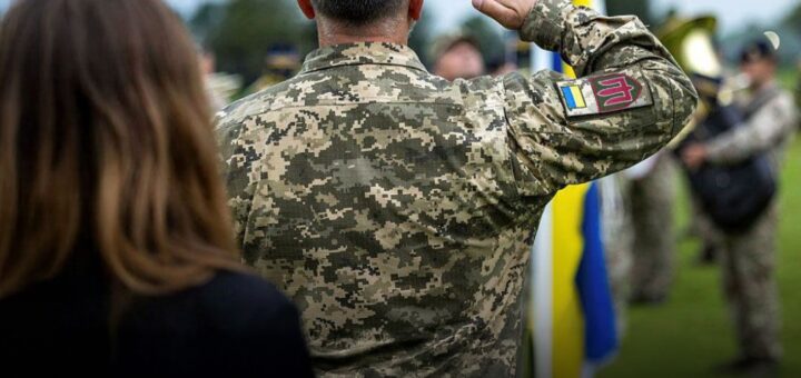 Виплата одноразової грошової допомоги у разі загибелі або смерті військовослужбовця: що потрібно знати