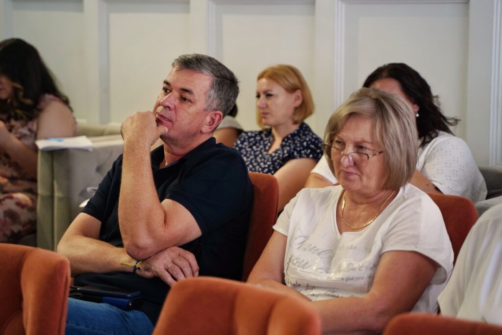 Начальник Херсонської районної державної (військової) адміністрації Михайло Линецький