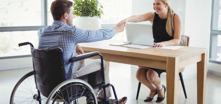 В Україні набрали чинності нові правила працевлаштування осіб з інвалідністю